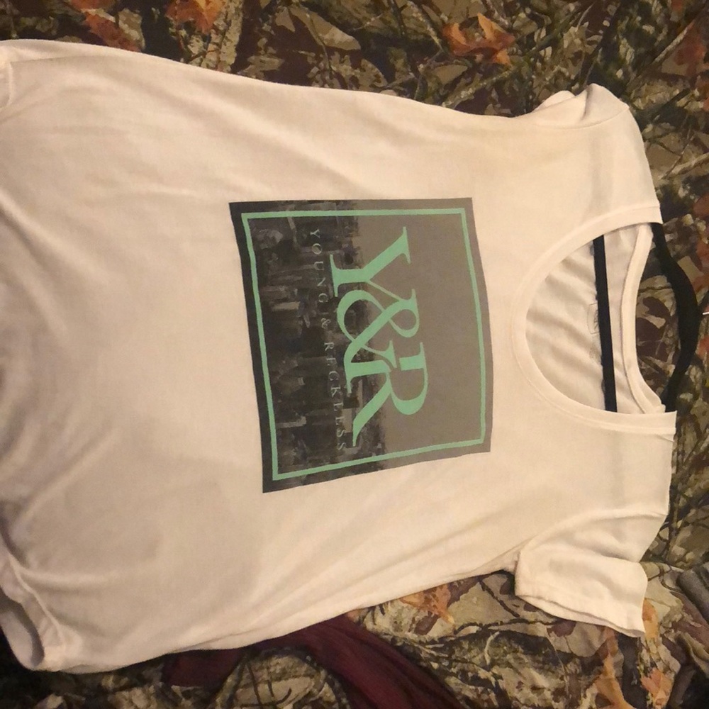 Y&R shirt